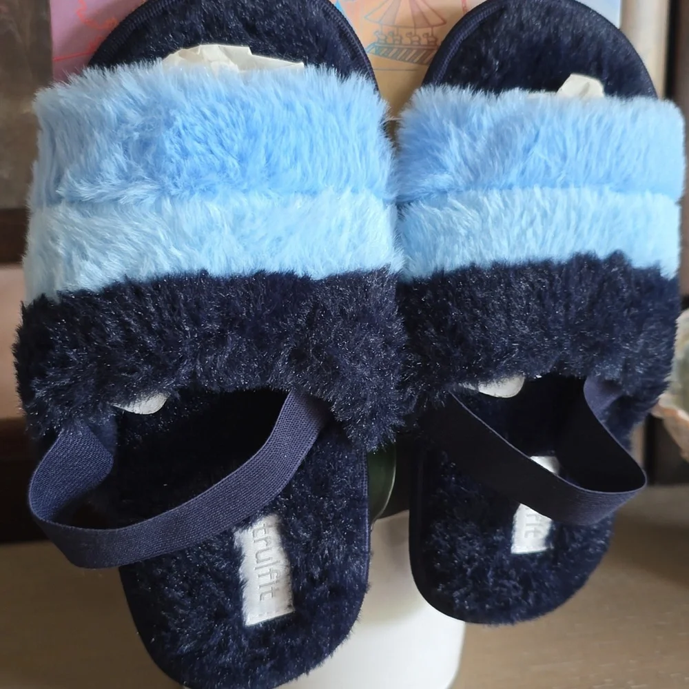 TruFit Kid's Cozy Bedroom Slippers - Blue and Navy